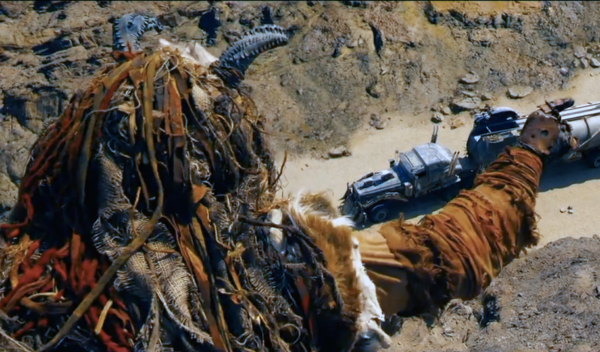 Mad-Max-Fury-Road-Rock-Rider-Chief-Back - Mad Max Costumes